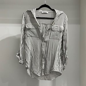Pin stripe vertical blouse